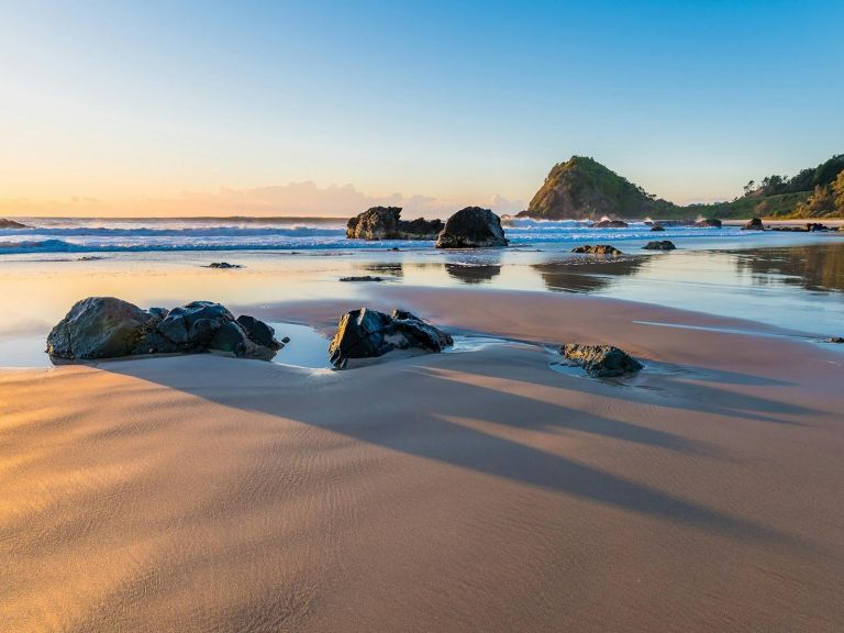 Nobbys Beach: Port Macquarie | NSW Government