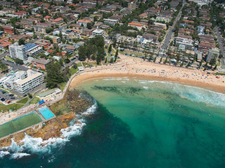 Dee Why Beach