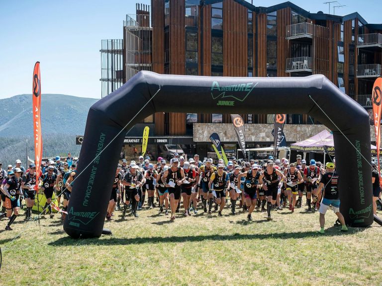 teams at the start line of Alpine Quest