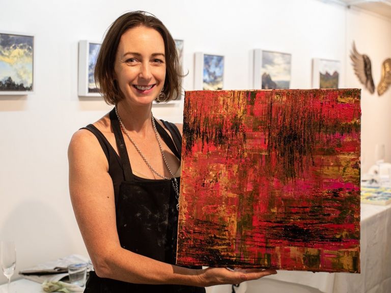 Painting Workshop Participant with Corinne Loxton, Blue Mountains artist