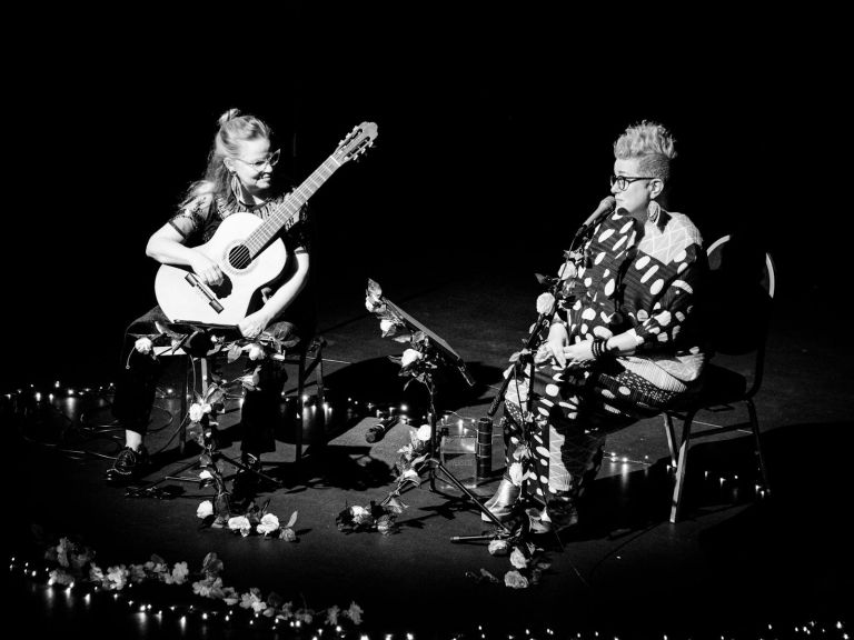 Katie Noonan & Karin Schaupp performing live